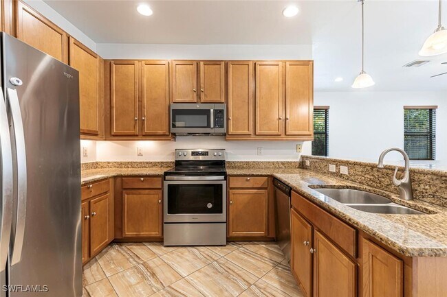 Foto del edificio - 15326 Summit Pl Cir