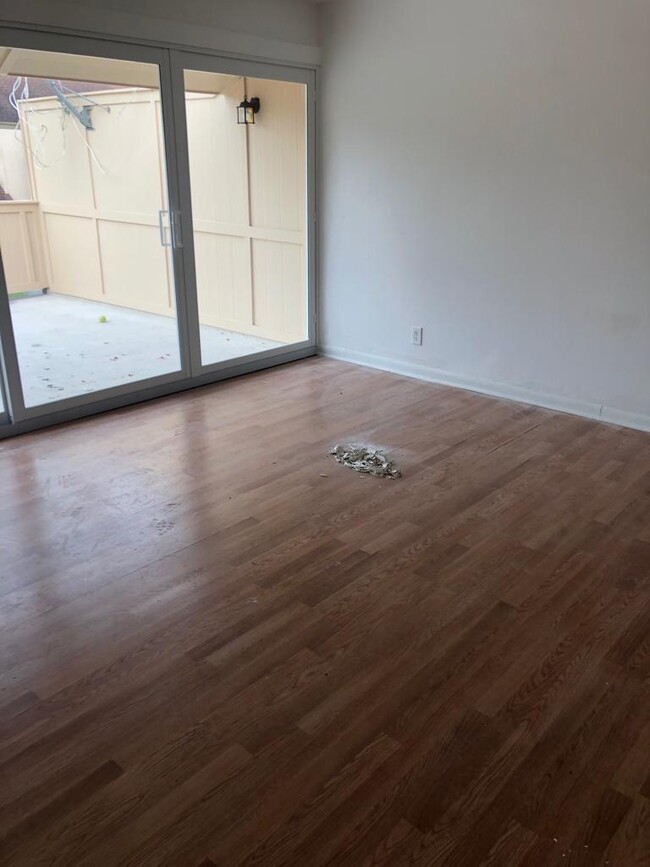 Foto del edificio - 834 NW 82nd Ave