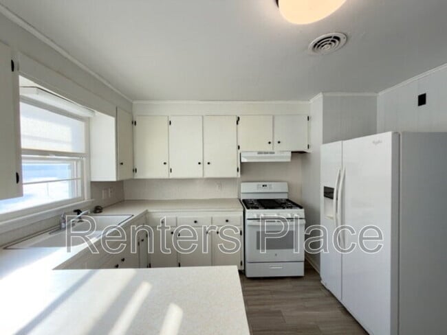 Foto del edificio - 431 S 109th E Ave