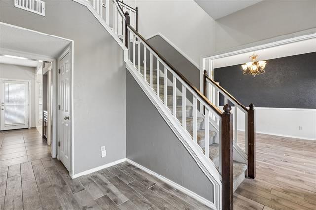 Foto del edificio - 2 Rivercrest Ct