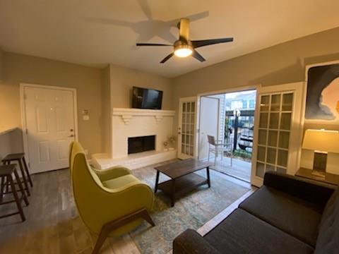 Foto principal - 2425 Augusta Dr