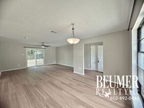 Building Photo - 4234 Baywoods Dr