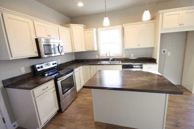 Foto del edificio - 3 bedroom in Billings MT 59102