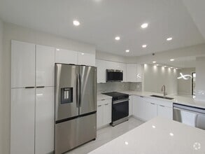 Building Photo - 7240 Huntington Ln