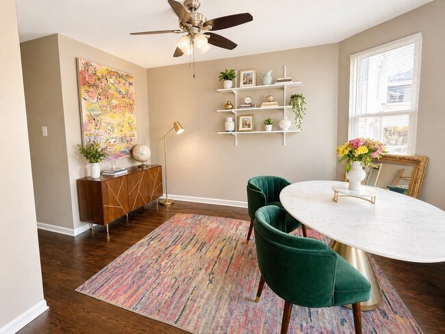 Foto del edificio - 2835 N Ridgeway Ave