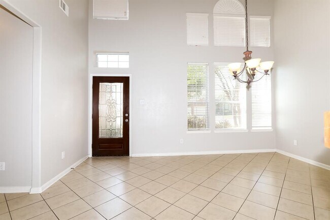 Foto del edificio - 1911 Vale Haven Drive