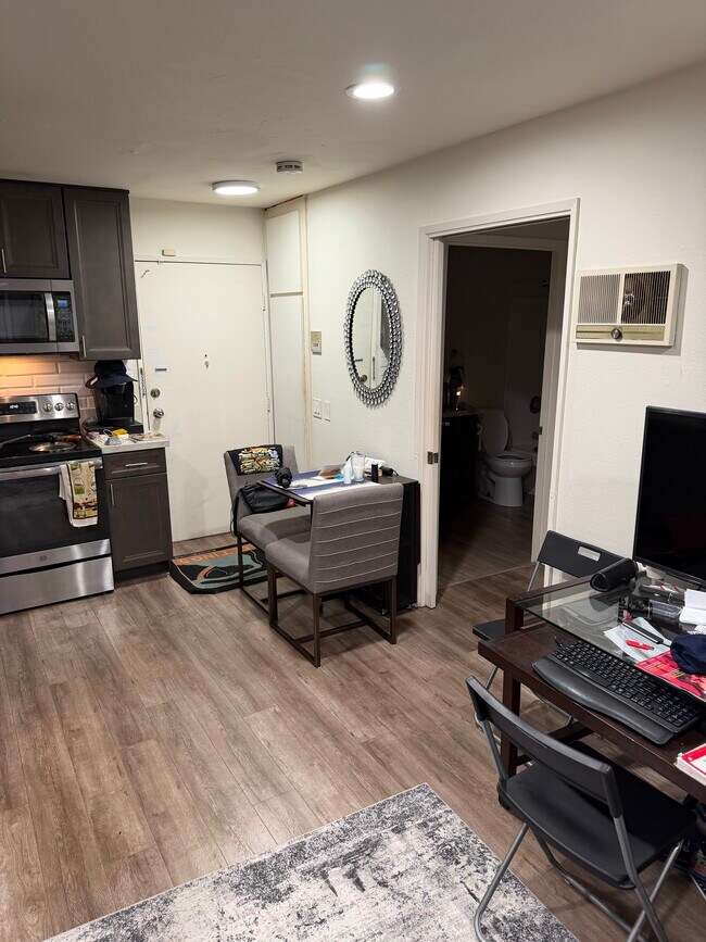 Foto del edificio - 3776 Alabama St