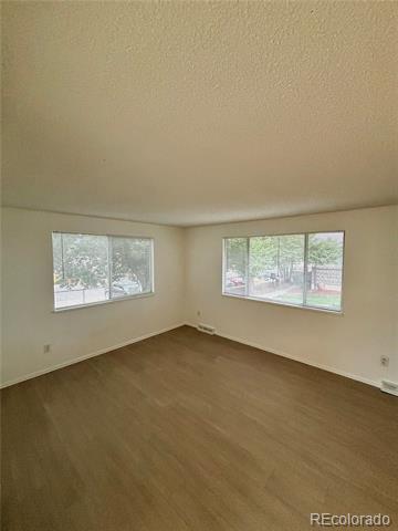 Foto del edificio - 4337 W Custer Pl