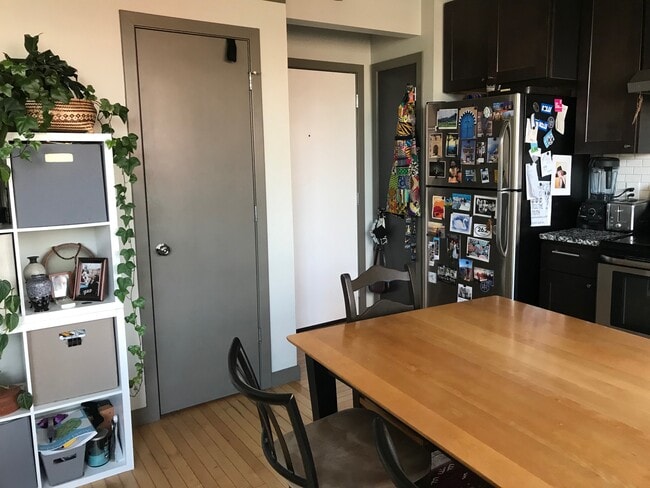 Foto del edificio - 330 Saint Paul Pl