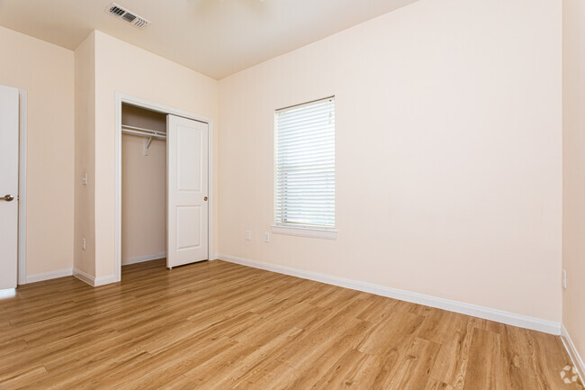 1BR, 1BA - 645SF "The Block" Bedroom - Midtown Weslaco Apartments