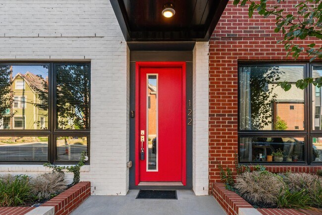 Foto del edificio - 122 S Ohio Ave