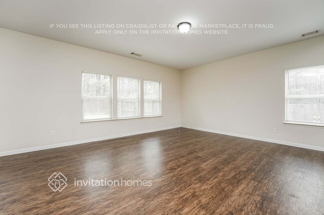 Building Photo - 4201 Oak Field Dr