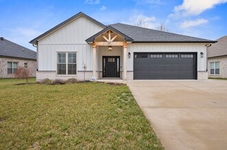 Building Photo - 817 Brown Swiss Ct