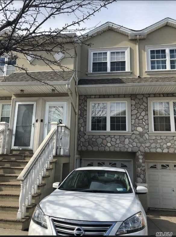 141 Dartmouth Loop Unit 1&2, Staten Island, NY 10306 Room for Rent in