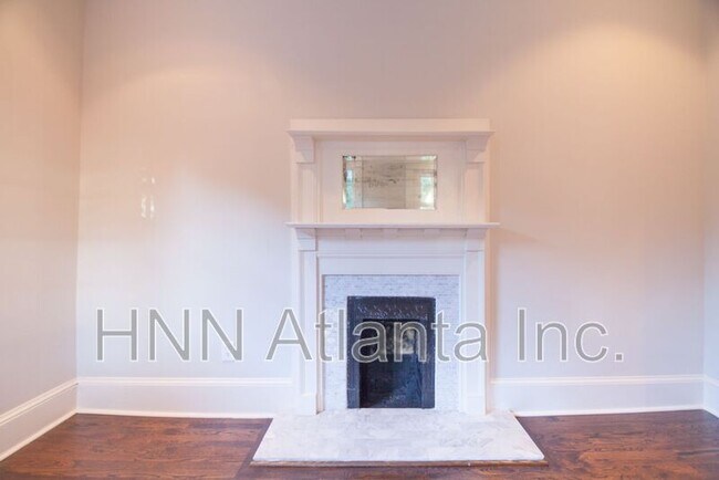 Foto del edificio - 97 Selman St SE