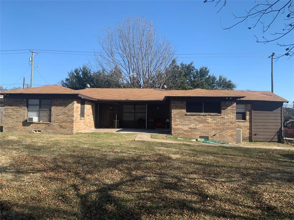 Foto del edificio - 2219 Dalrock Rd