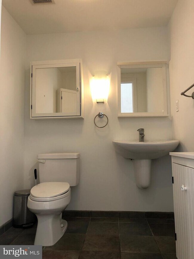 Foto del edificio - 1390 V St NW