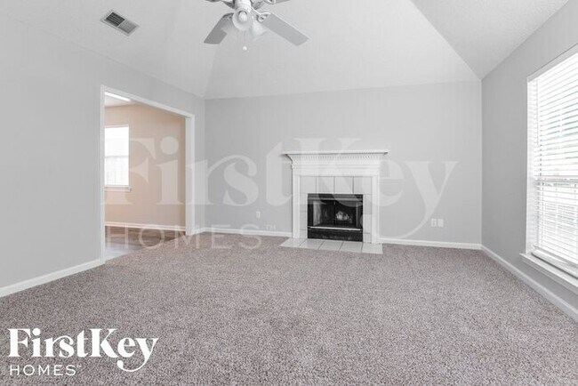 Foto del edificio - 2014 Plantation Pkwy