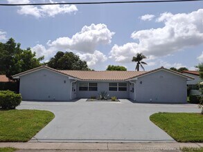 Building Photo - 3731 NW 110th Ave