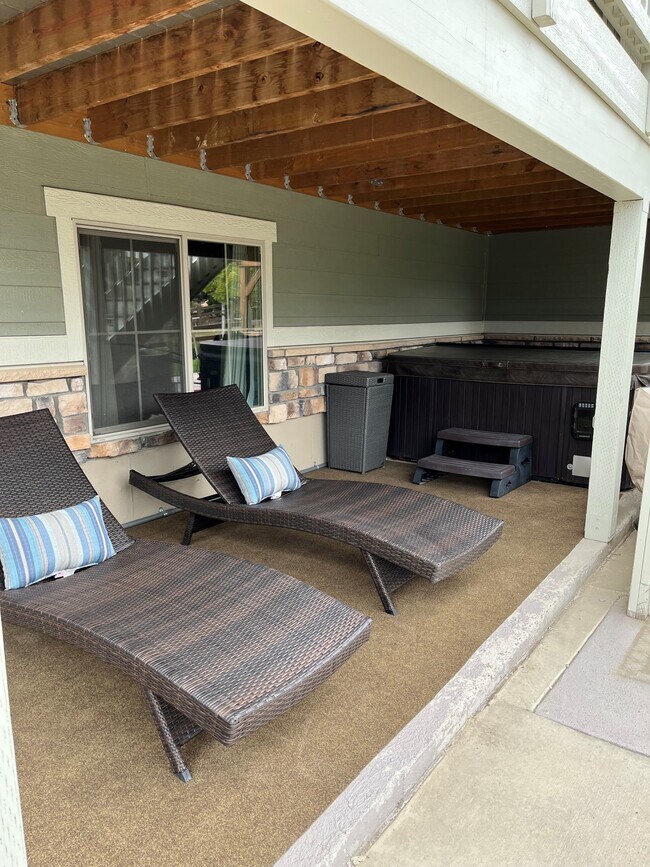 Building Photo - 26906 E Davies Pl