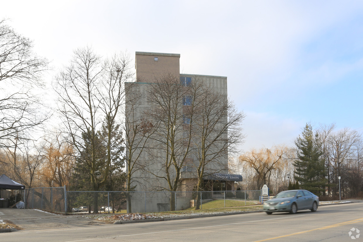 Building Photo - Newport Towers