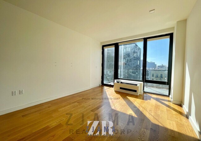 Foto del edificio - 25 E 19th St