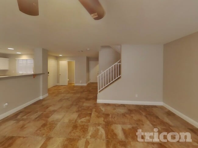 Building Photo - 9637 Christine View Ct