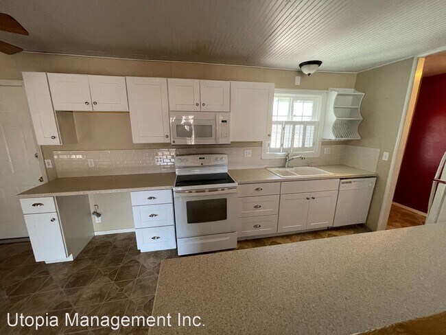 Building Photo - 3 br, 2 bath House - 1060 Cherry Terrace