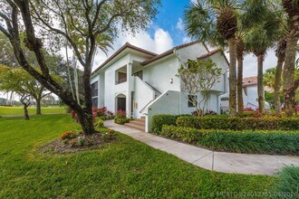 Building Photo - 7284 Clunie Pl