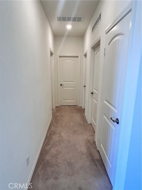 Foto del edificio - 28822 Horsetail Cir