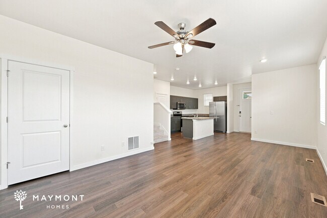 Building Photo - 13499 Oneida Ln