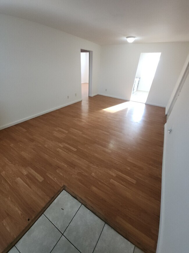 Foto del edificio - 2 Bedroom 1 Bath