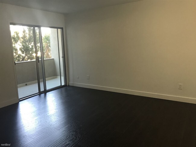 Foto del edificio - 4758 Forman Ave