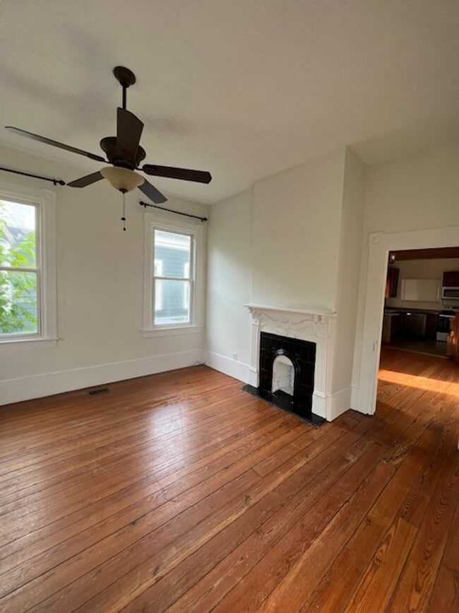 Building Photo - Downtown Beaufort House for Rent