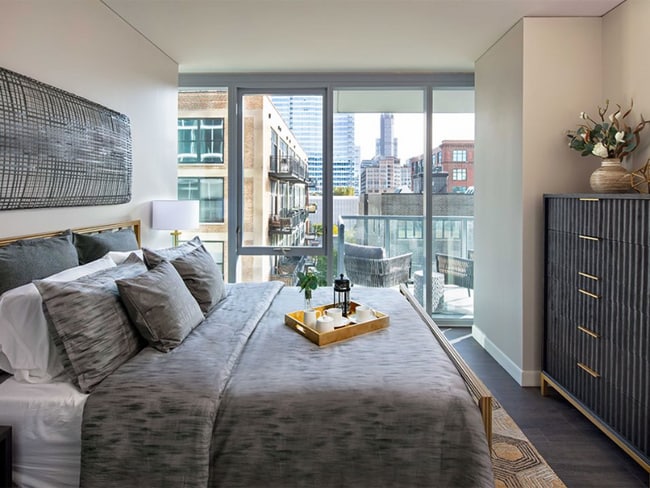 Building Photo - 224 S Peoria St