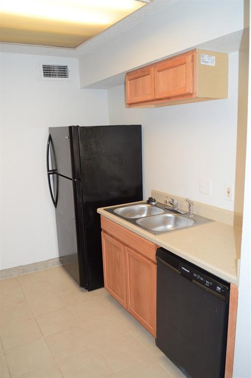 12011 Greenwood Forest Dr Unit A, Houston, TX 77066 Condo for Rent in