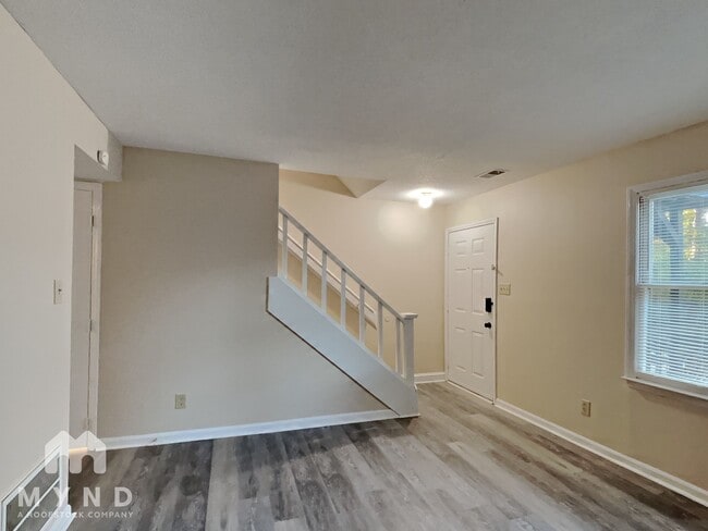 Building Photo - 1501 Gorman St