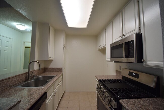 Foto del edificio - 11594 Moorpark St