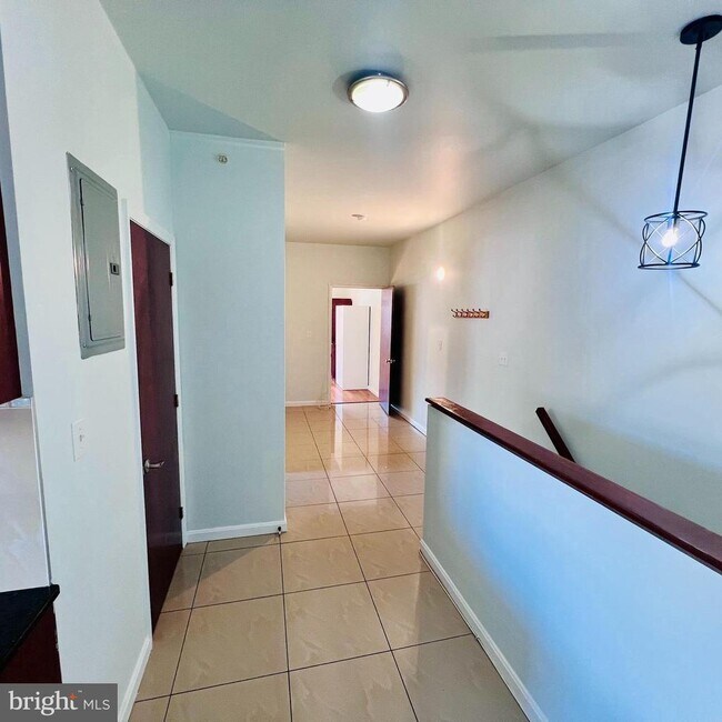 Foto del edificio - 1926 S 7th St