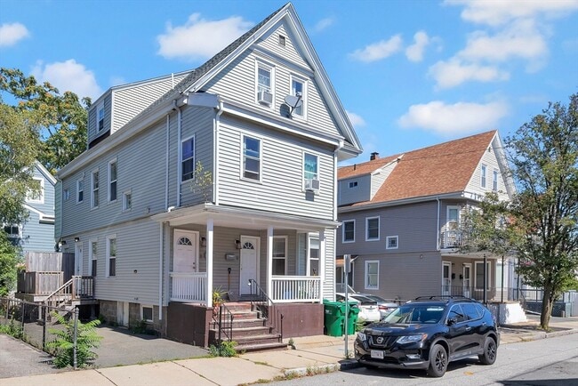 Building Photo - 9-11 Winter Hill Rd