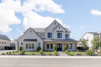 Building Photo - 1621 Approach Ln