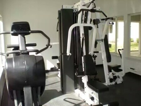 Gimnasia - 4000 SW 23rd St