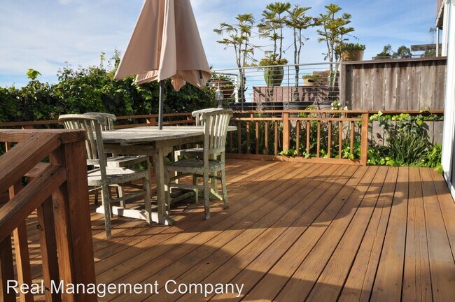 Foto del edificio - 3 br, 2.5 bath House - 156 Robinhood Drive