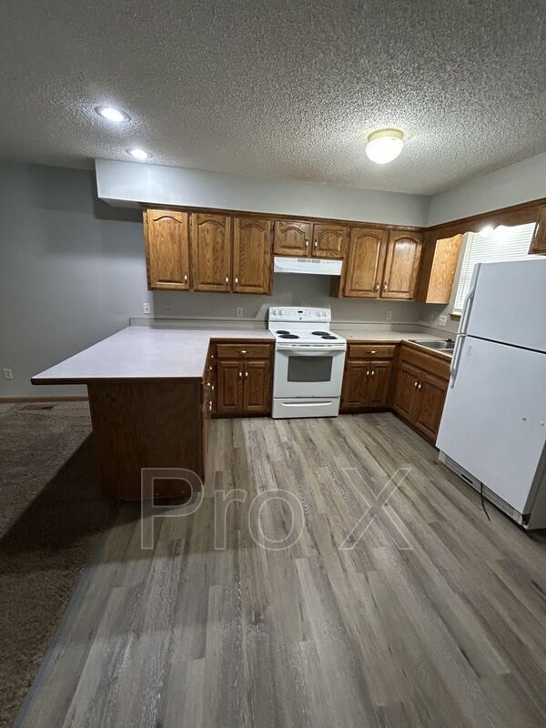 Foto del edificio - 812 E Jackson St