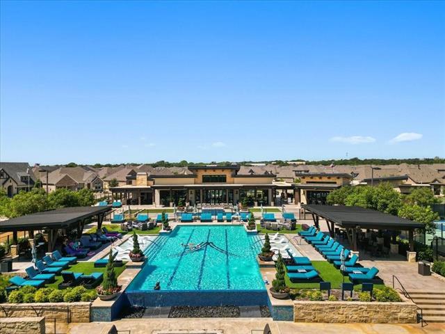 Foto del edificio - 1245 Harris Hawk Way