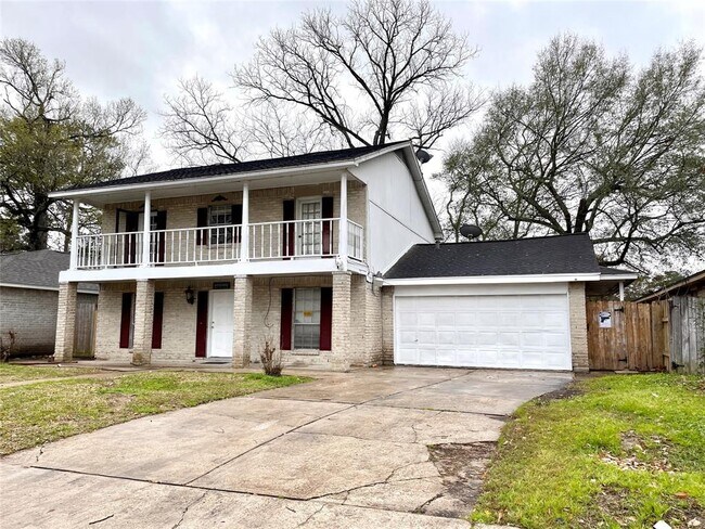 Building Photo - 7006 Foxhurst Ln