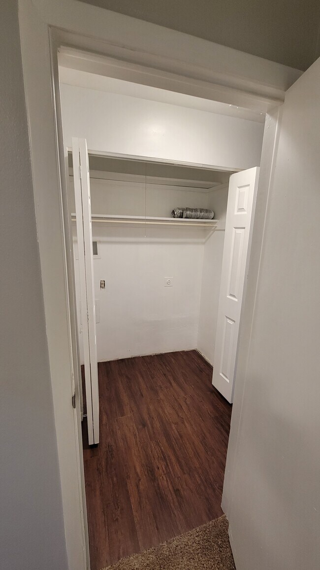 Foto del edificio - 4396 Fair Oaks Rd