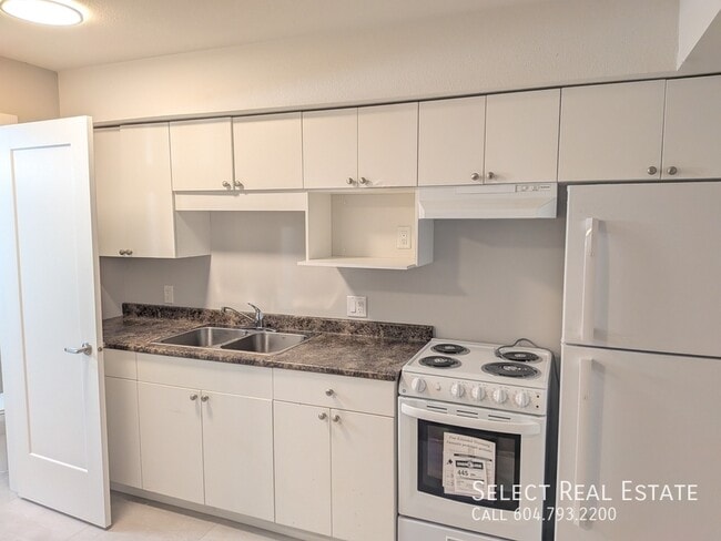 Building Photo - 5662 Vedder Rd