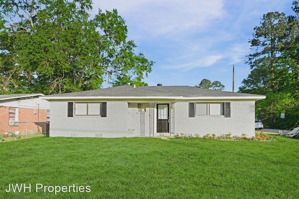 Primary Photo - 3 br, 2 bath House - 6319 Buncombe Rd