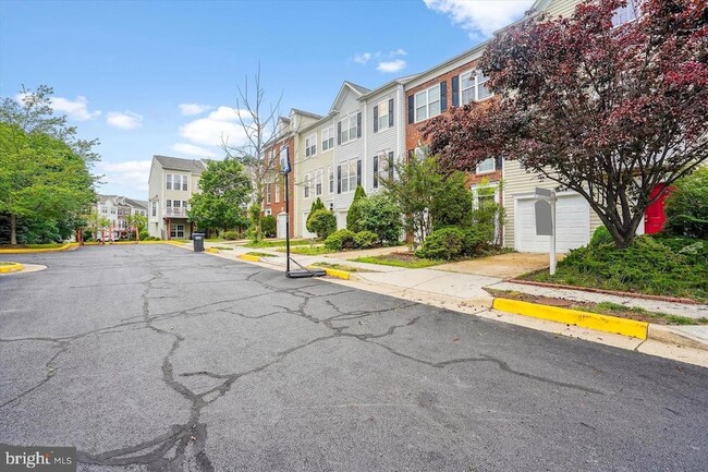 Building Photo - 5186 Fiery Dawn Ct